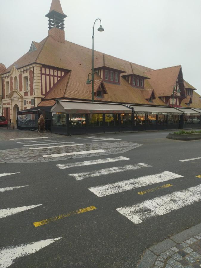 Studio De Charme A Trouville Sur Mer. Luaran gambar